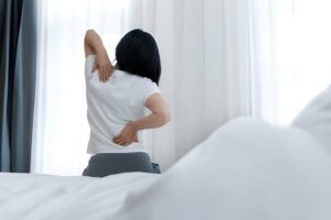 Bangun Pagi Badan Kaku? Lakukan Ini, Dijamin Langsung Lebih Enteng! [Waktu Baca 2 Menit]
