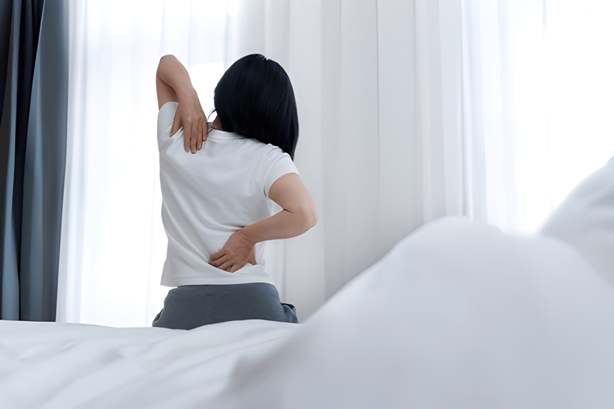 Bangun Pagi Badan Kaku? Lakukan Ini, Dijamin Langsung Lebih Enteng! [Waktu Baca 2 Menit]